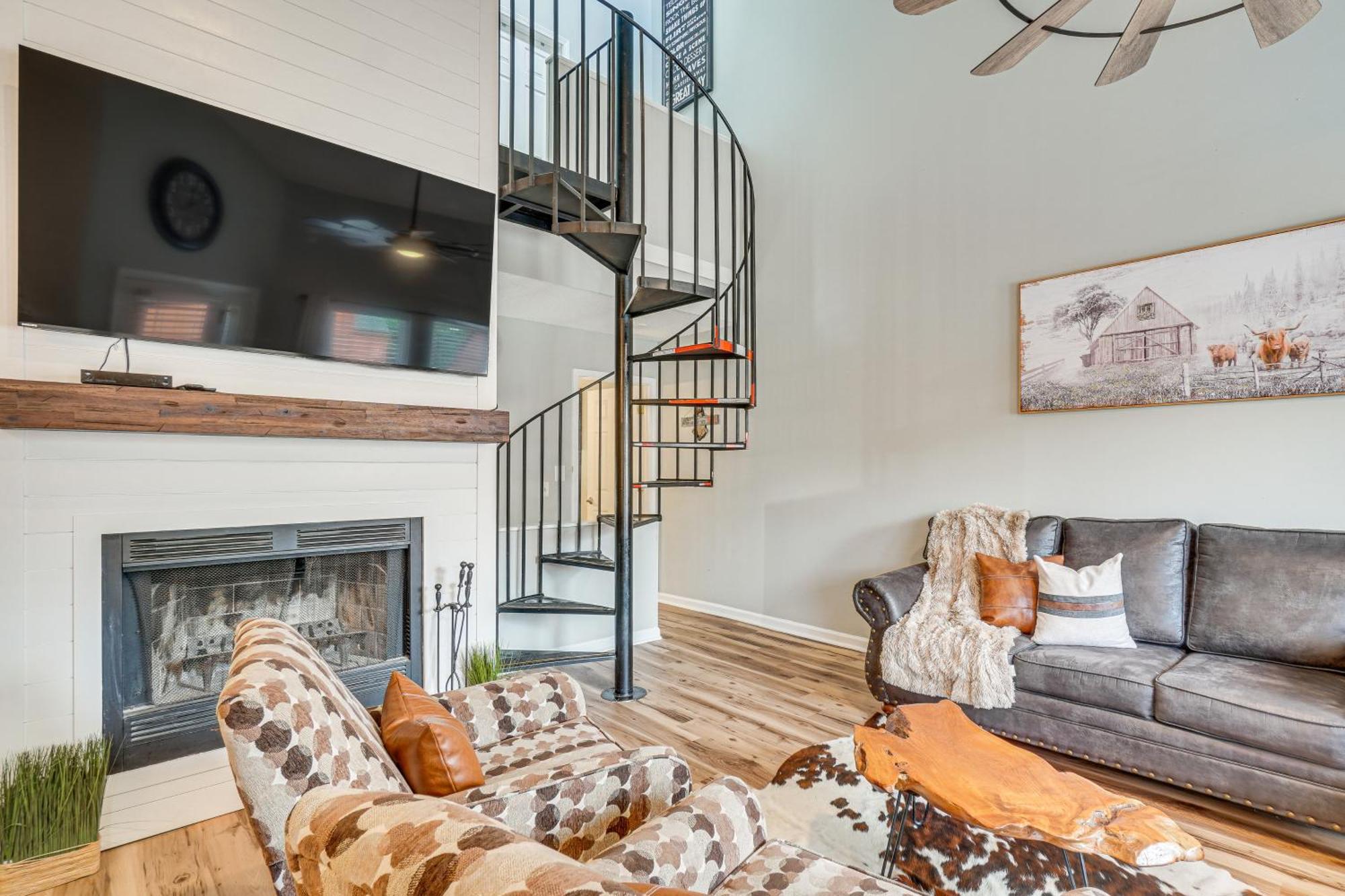 Downtown Gatlinburg Condo With Mountain-View Balcony المظهر الخارجي الصورة