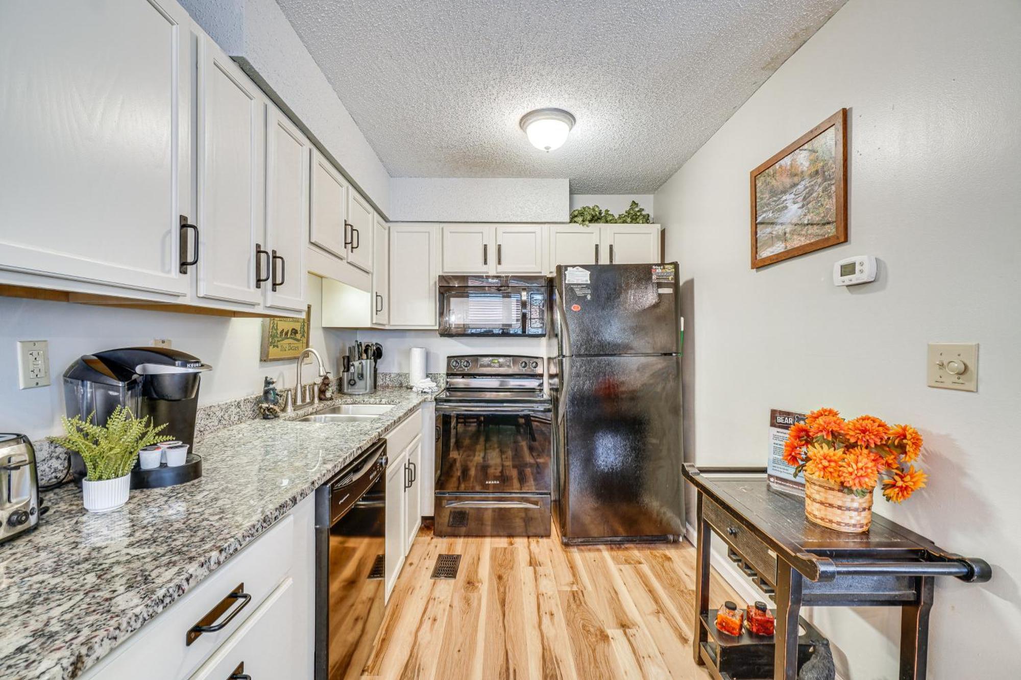 Downtown Gatlinburg Condo With Mountain-View Balcony المظهر الخارجي الصورة