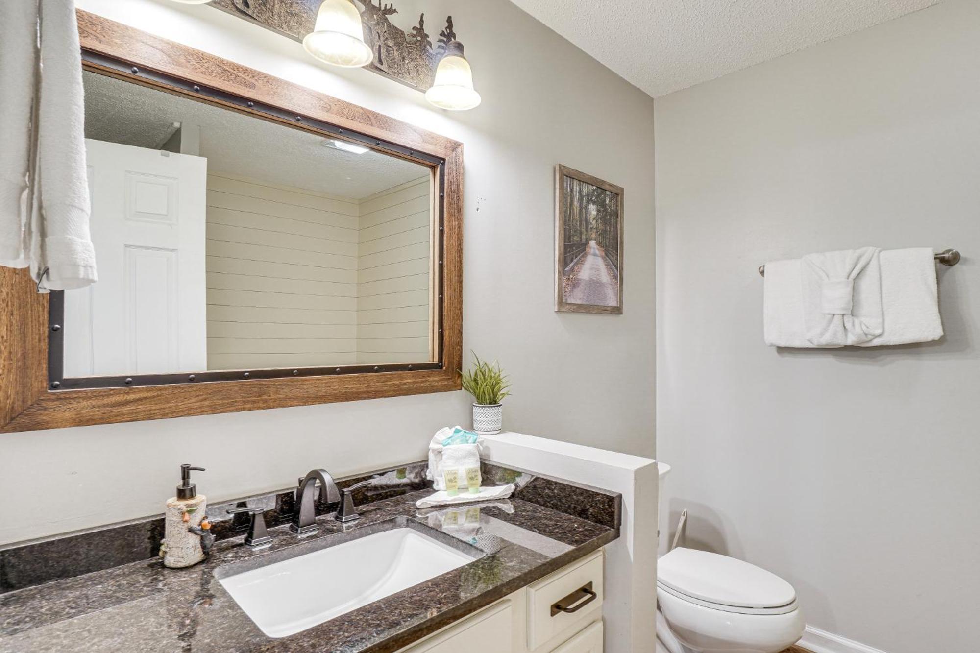 Downtown Gatlinburg Condo With Mountain-View Balcony المظهر الخارجي الصورة