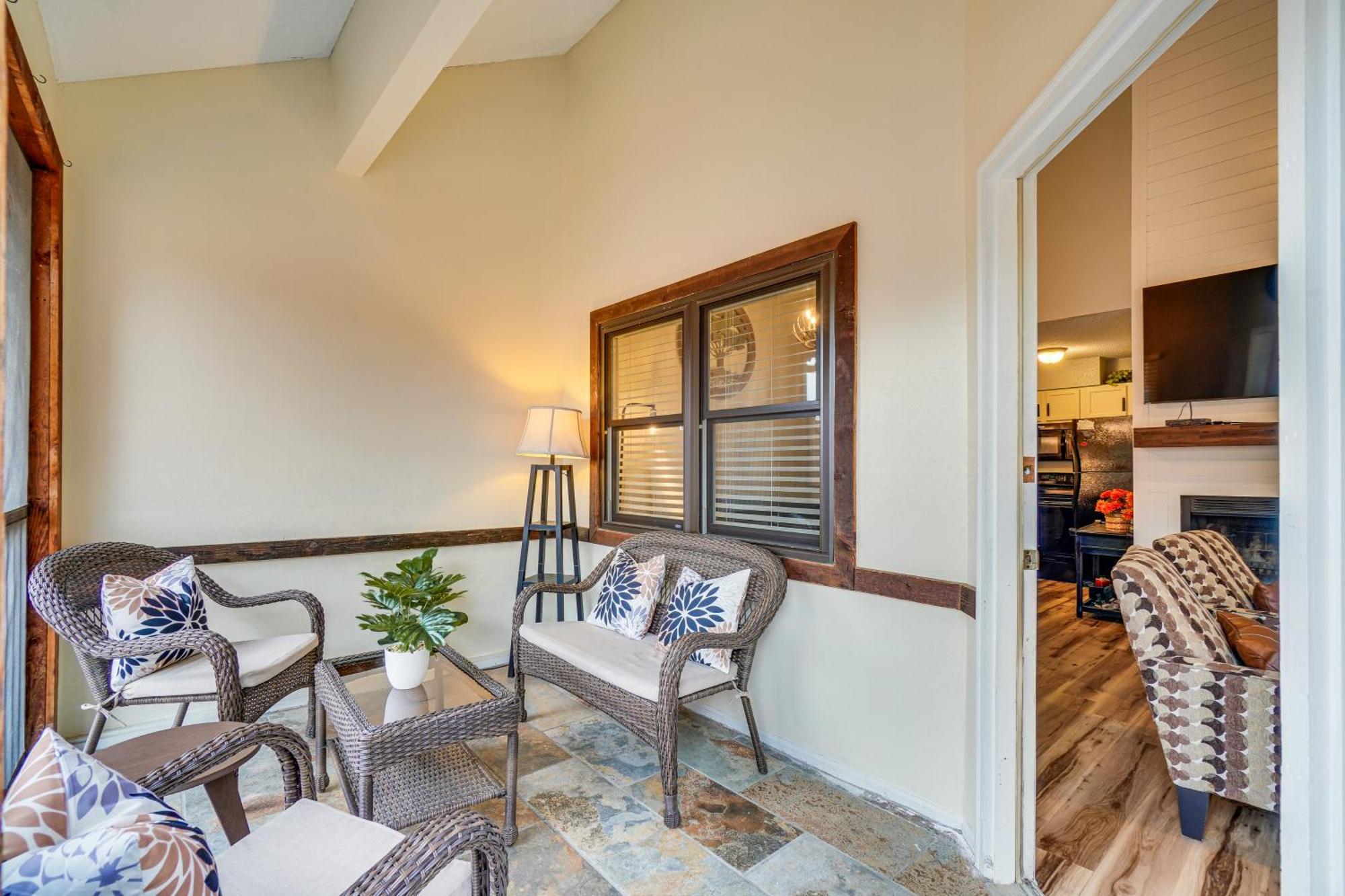 Downtown Gatlinburg Condo With Mountain-View Balcony المظهر الخارجي الصورة