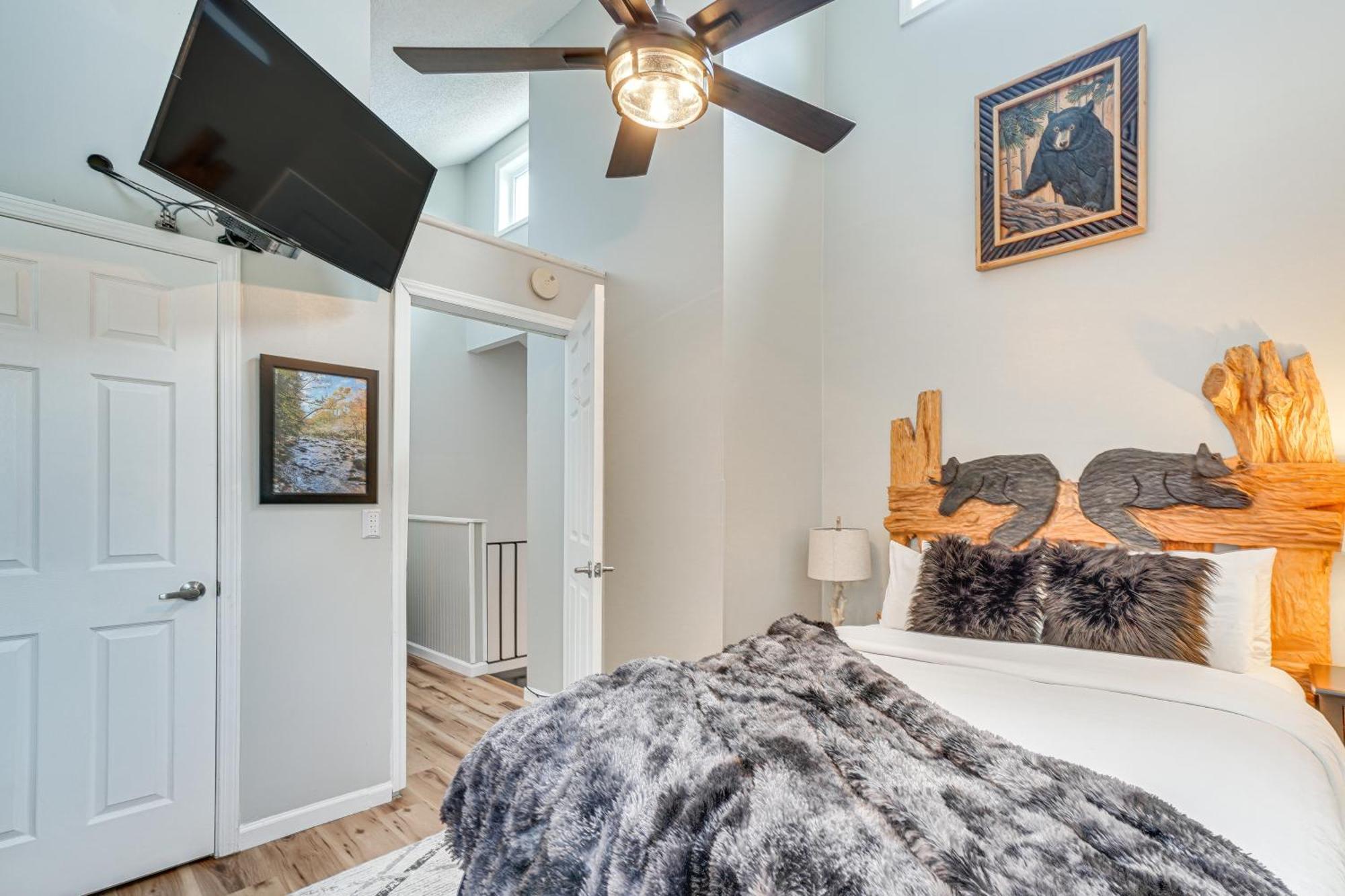 Downtown Gatlinburg Condo With Mountain-View Balcony المظهر الخارجي الصورة